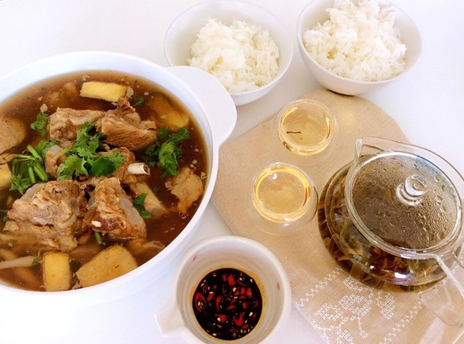 新加坡肉骨茶作法